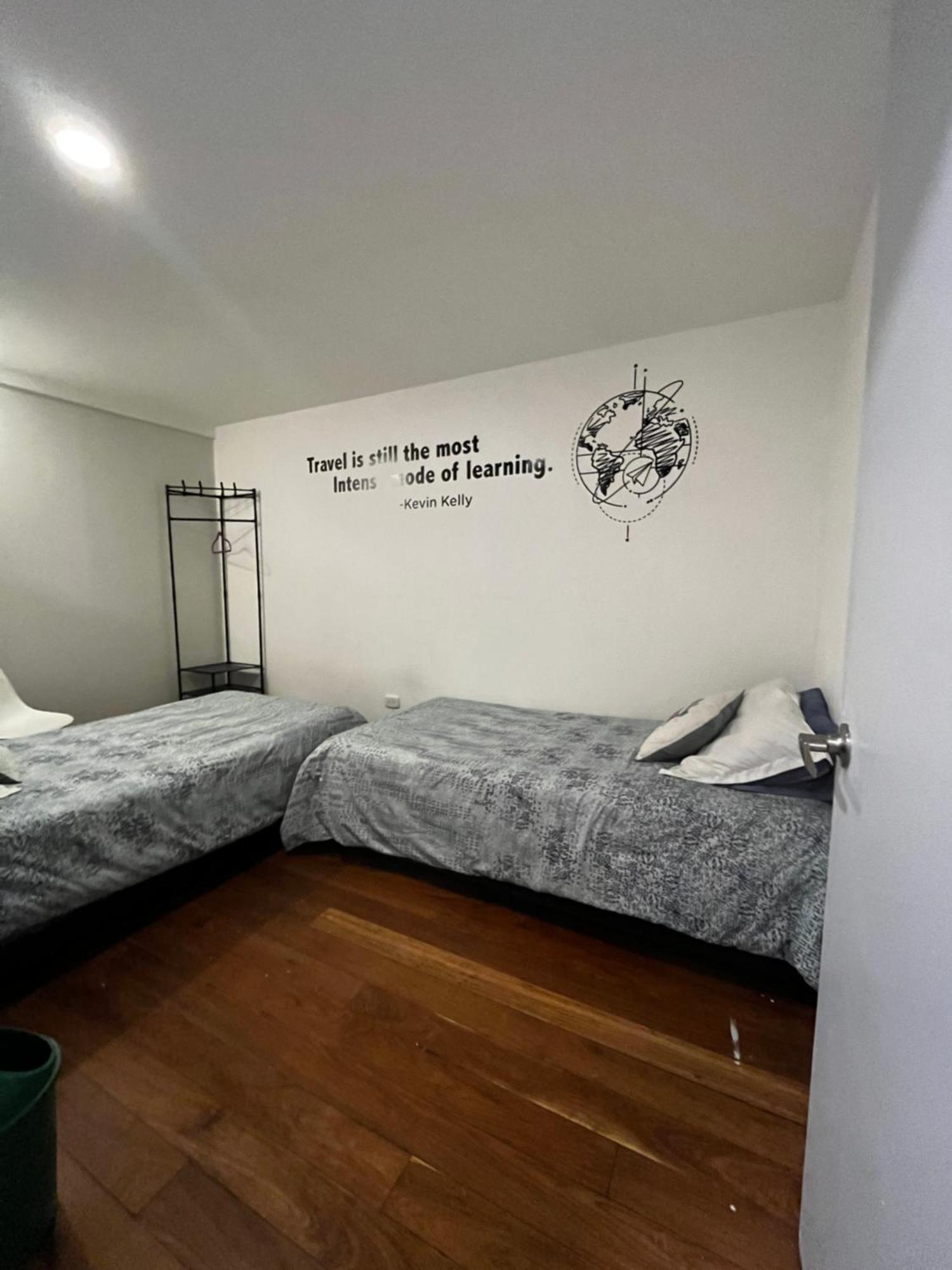 Urbana Hostel Bogotá Quarto foto