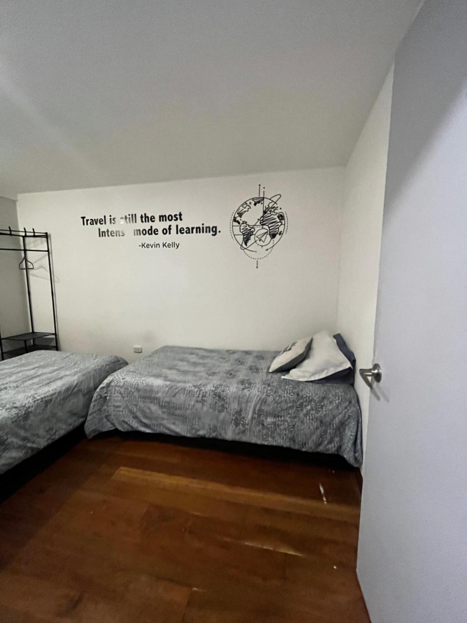 Urbana Hostel Bogotá Quarto foto